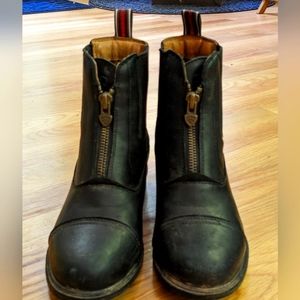 ARIAT Women's WMS Devon Nitro Paddock Black Equestrian Boot, Size 6